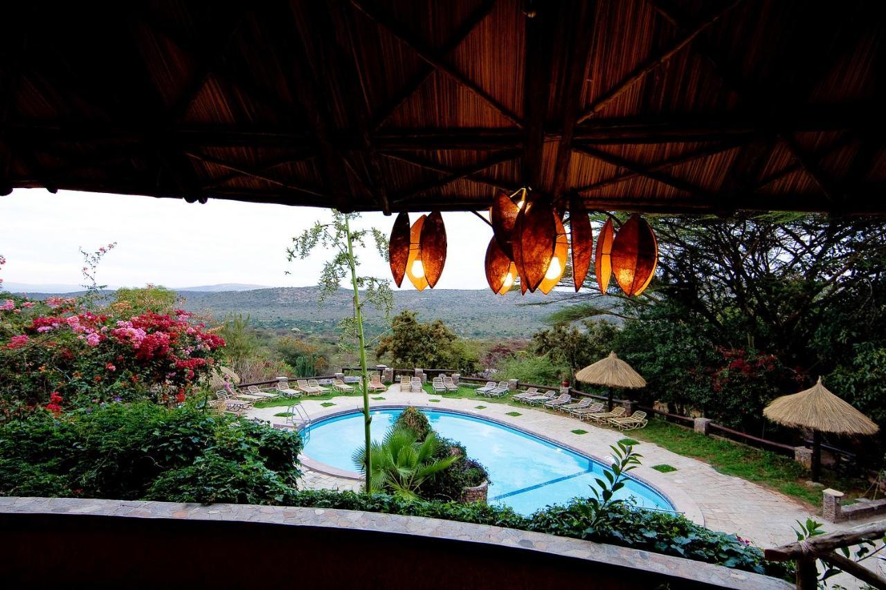 Masai Mara Sopa Lodge Ololaimutiek Exteriör bild